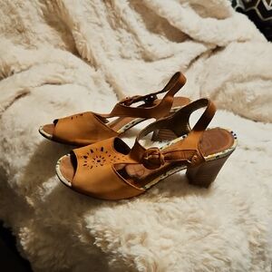 Women’s Tan Slingback Block Heel Sandals with Decorative Cutouts